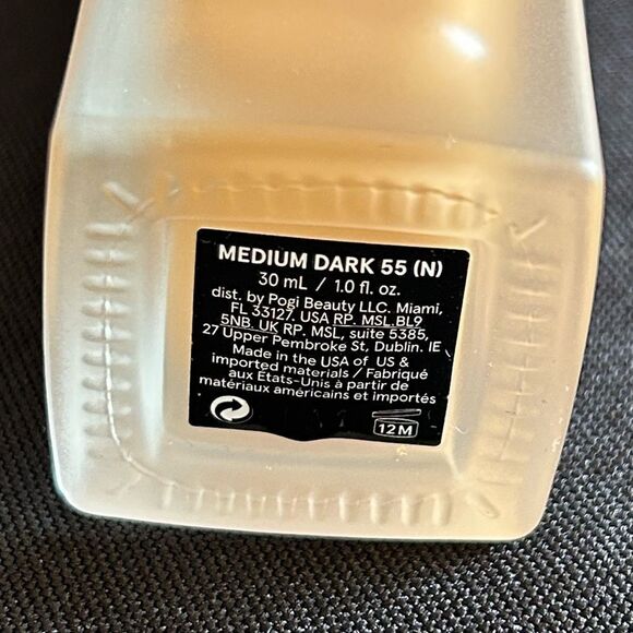 🌷One/Size 55N Med Dark Neutral Turn Up The Base Liquid Foundation New FullSz - Picture 6 of 12